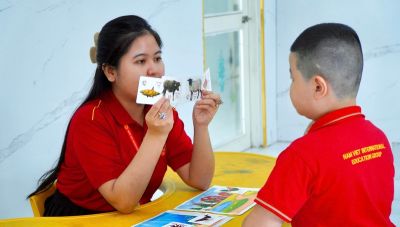 Cùng Bé Khai Sáng Khám Phá Và Tìm Hiểu Thế Giới Xung Quanh